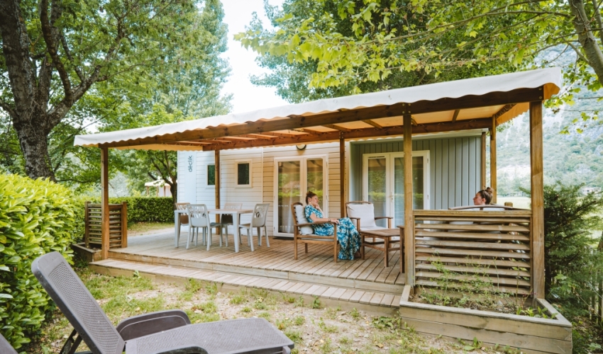 mobil-home-camping-pre-lombard-ariege-pyrenees